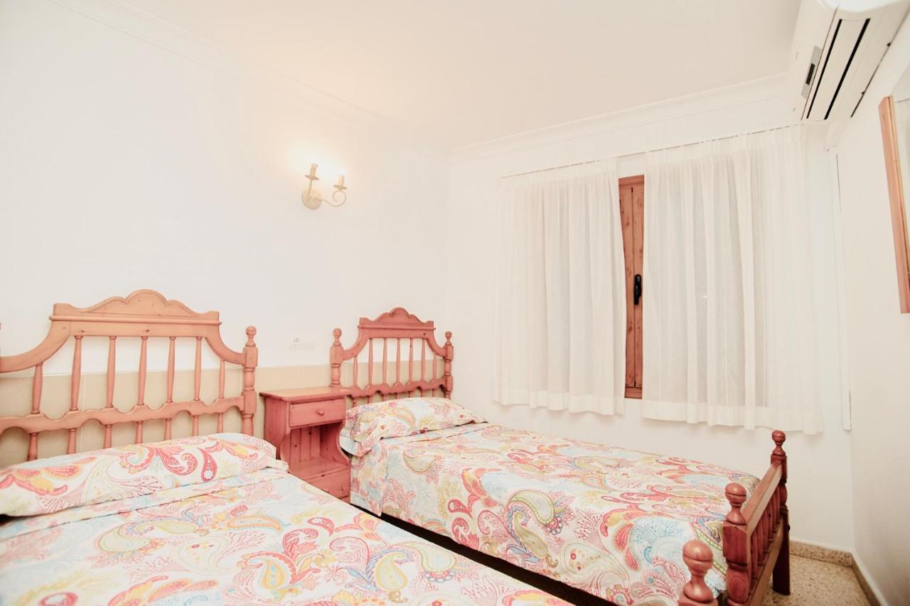 Miro 97 Beachfront Apartment *